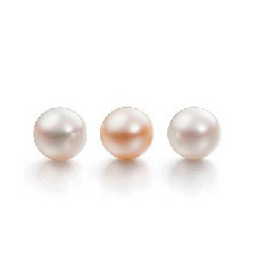 Articles about pearls and pearl jewelry
