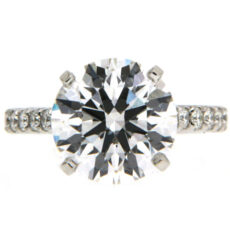 Charming Round Brilliant Cut Diamond Rings